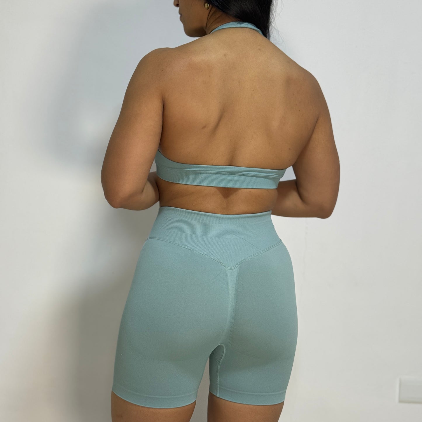 Conjuntos halter top + short