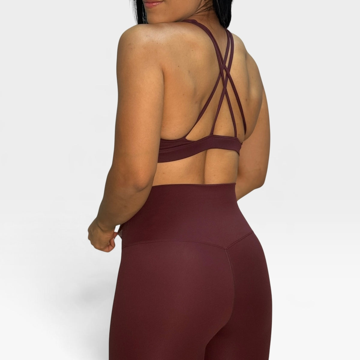 Conjunto top alto + licra pegada