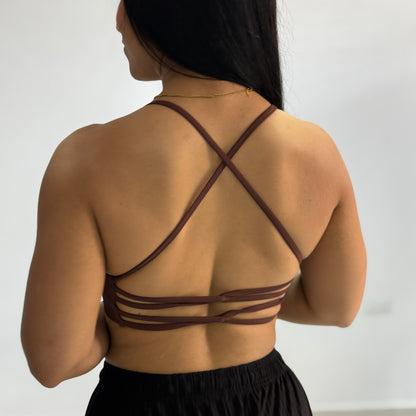 Top cruzado xuu