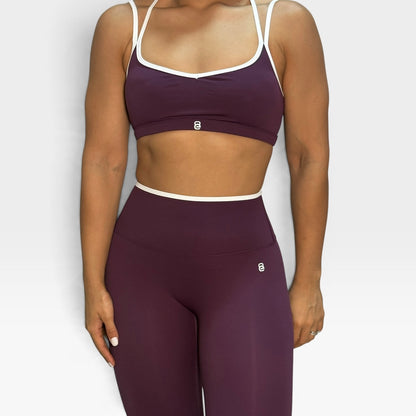 Conjunto top recto de tiritas con línea blanca + licra pegada