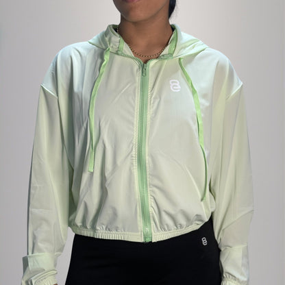 Chaquetas cortavientos con capucha