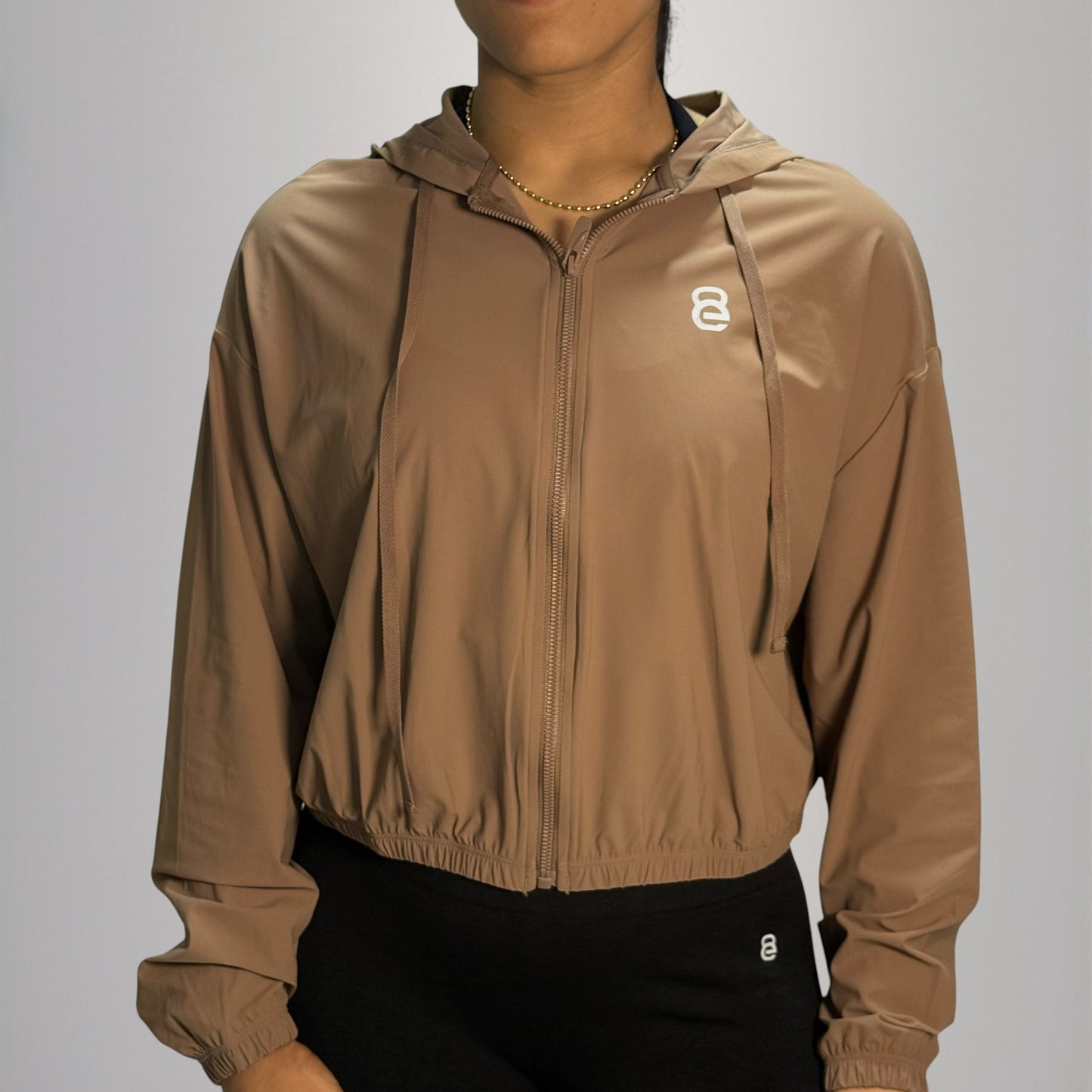 Chaquetas cortavientos con capucha
